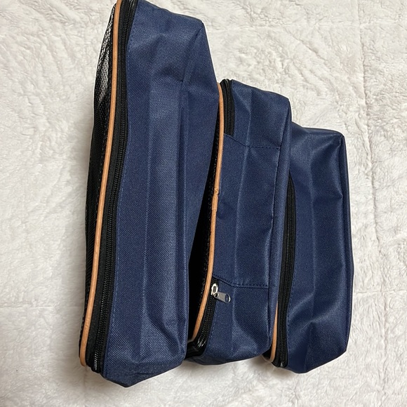 NWOT accessory packing bags - Picture 5 of 5